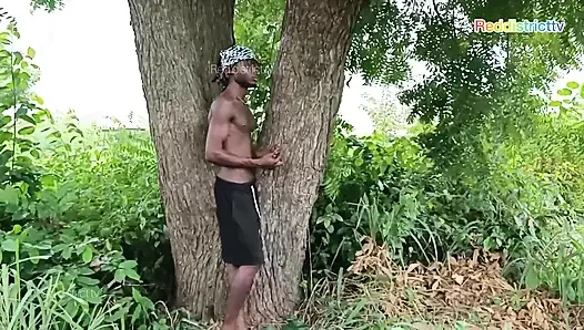 Yeni erkek arkadaşımla çalıların içinde en iyi sikişi yaptım