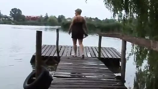 Anneanne Mastürbasyon ve oyuncak gibi bir çeşme