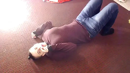 Sırta hapşır püskürtüyor