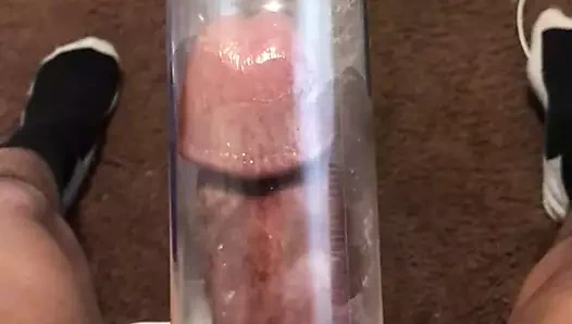 Büyük zenci yarağı pompalıyor