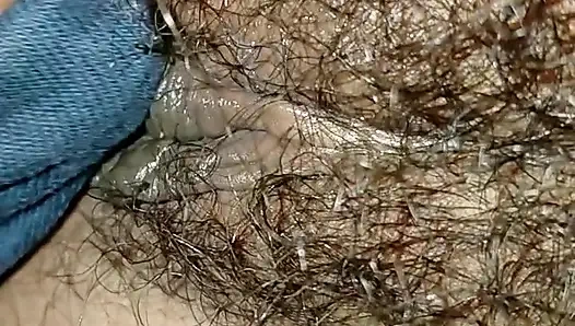 I don't know how i control myself when I see my girlfriend