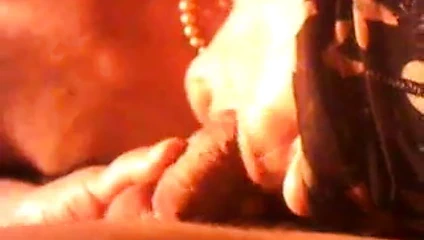 Bir yaşlı bayanın şimdiye kadarki en iyi darbesi!