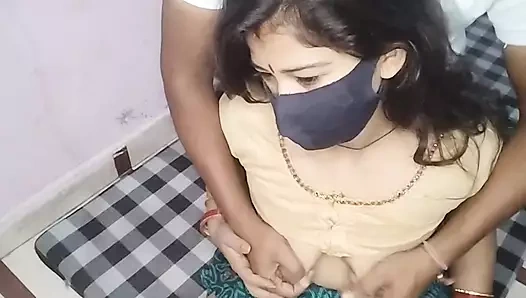 Üvey kızım öpüşen Hintçe sesli büyük yarağımı istiyor