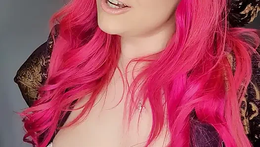 İtaatkar korsan sürtük kaptanına hizmet etmek için çaresiz