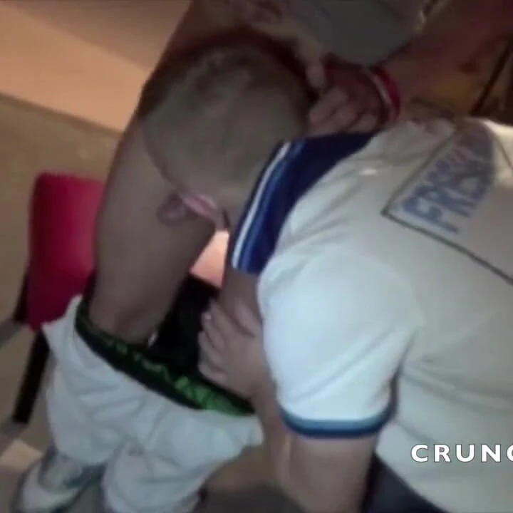 Young Marocan boy fucked a gay in basement