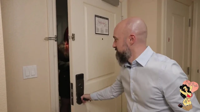 Hey! Döllenmemi izle!