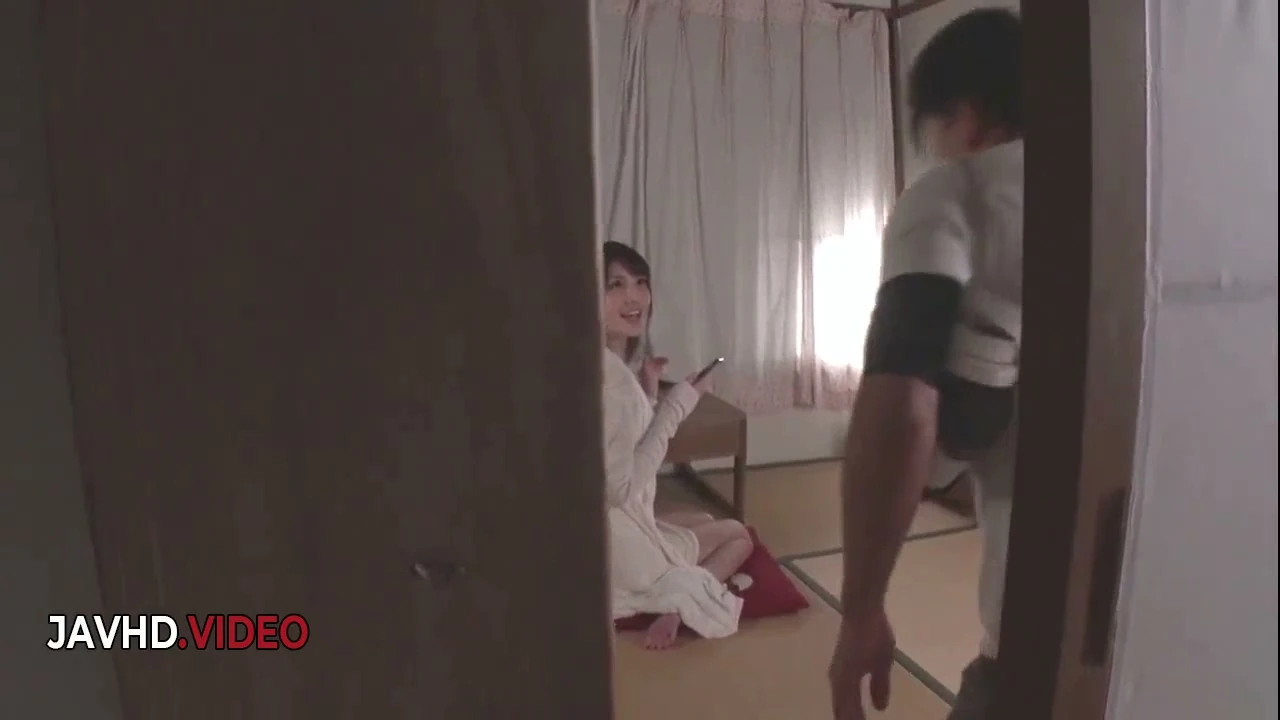 Steamy JAV Encounter Hot Japanese Amateur Yua Arigas Insolent Blowjob Seduction