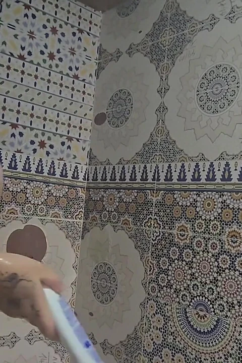 Gözetleme deliği duşu Fas