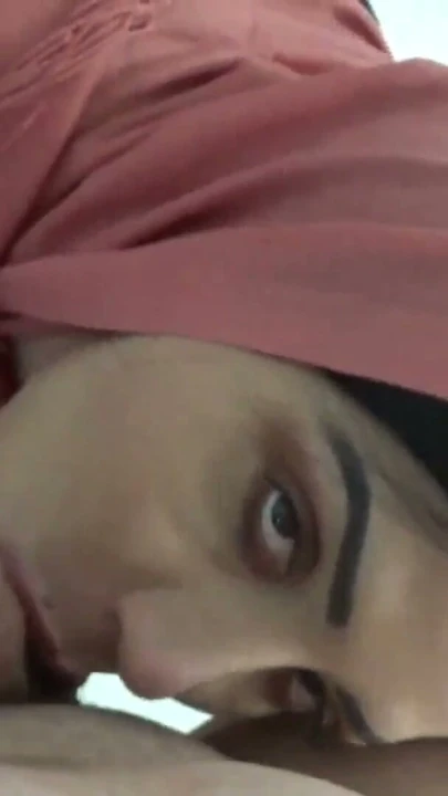 İranlı İranlı orta yaşlı seksi kadınla ateşli seks | Klip 1