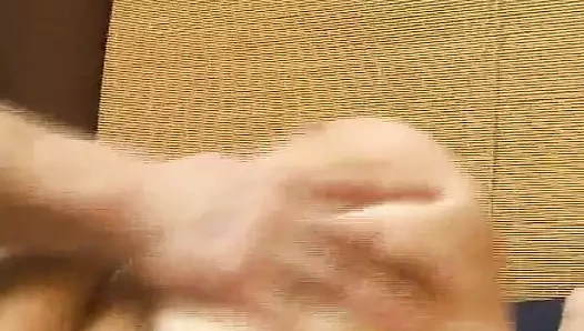 Willig und Billig Ost-Fotzen Mit Mega Titten