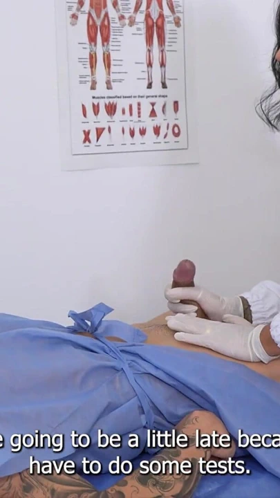 Mariana'nın anatomisi bölüm ii: Dr. Martix karısının yanında hastası ile riskli seks yapıyor - mariana martix | Klip 2