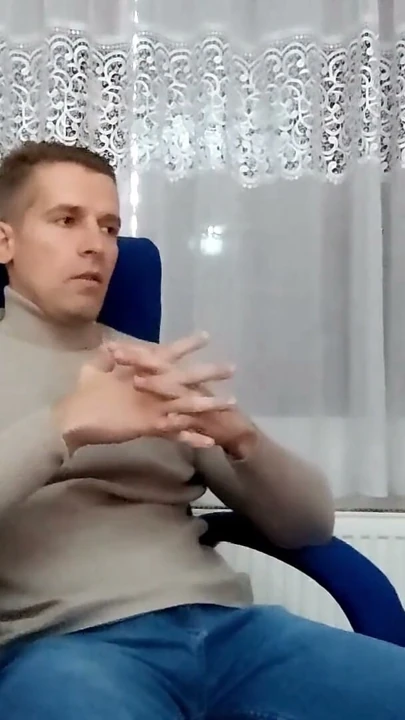 Seks Terapisti Büyük Sikini Emmeni İkna Ediyor - POV Kirli Konuşmalı Sakso | Bölüm 1
