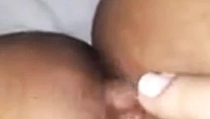 benim seksi kız arkadaşı parmak