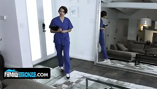 Natalie Porkman ve Melanie Hicks sapık doktordan özel muamele alıyor