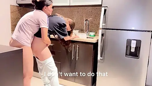 Eski kız arkadaşım beni tekrar sikmek istiyor, zaten bir tane daha var!!