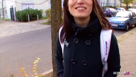 ALMAN ÜNIVERSITELI KıZ BÜYÜK YARAKLA SIKILIYOR - OYUNCU SEÇMELERI