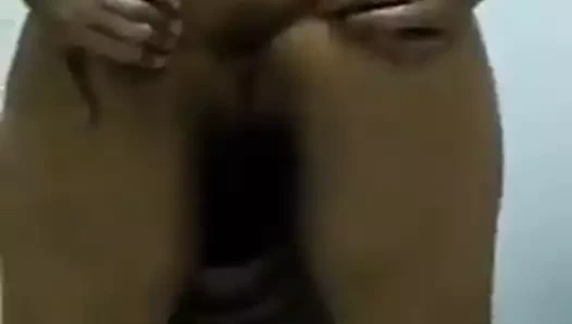 Desi kızlar gösterme göt ve kedi