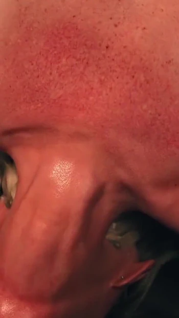 Знаковый момент из "Глотки королевы с океаническими глазами - 3D без цензуры"