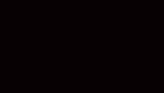 Büyük memeli dee beni sert boşaltıyor