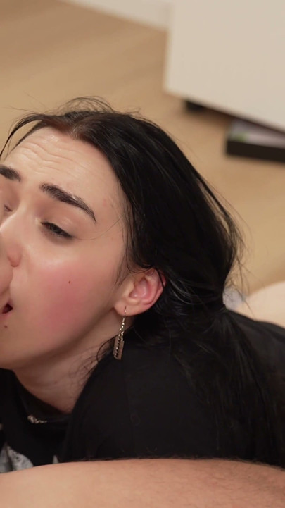 Sıkı öğretmen! Üvey anneme kötü bir öğrenci olduğumu söyleme. 4k hd tim ekibi