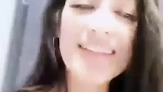 Desi gilr chudai mami ke bahan ki chudai