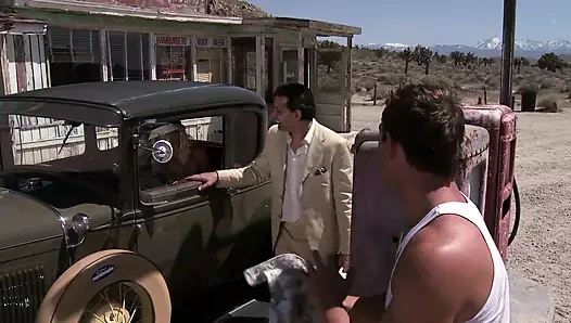 iki yırtık dudes sikme üç muhteşem fahişeler içinde bir otel