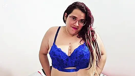 Sana zevk veriyorum ateşli kız seni bekliyorum oynuyoruz