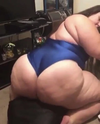 beyaz bbw