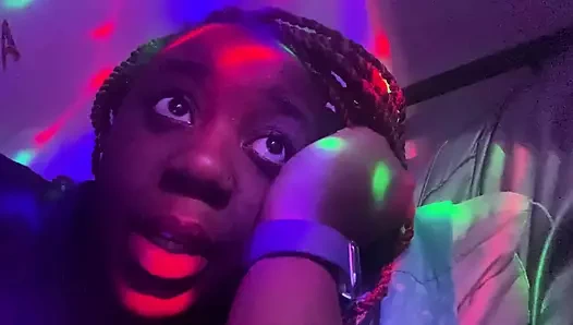 Erkekler neden çirkin kaltaklarla seks yapıyor? Gece geç saatlerde konuşma (bekar ve heartbroken)