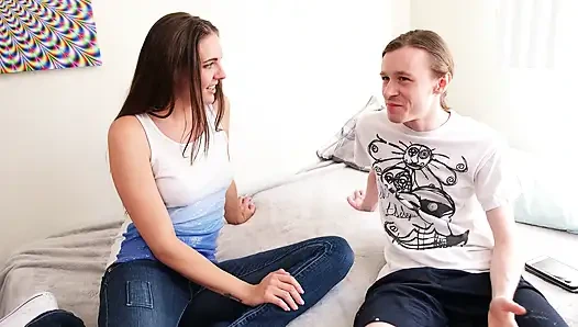 Üvey kız kardeşim benim tatilde kız arkadaşım