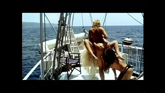 Lezbiyen amcık yalama amcık parmaklıyor