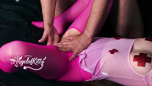 My wife loves it when I masturbate to her. She squirts.