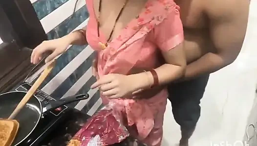 Üvey Kız Kardeş Üvey Erkek Kardeşini Sikiyor