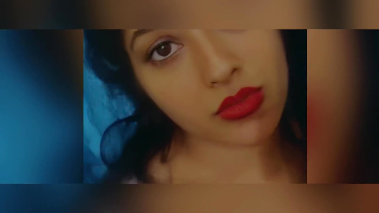 Bollywood oyuncusu çıplak azgın