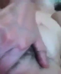 Koreli kız kendini oynuyor