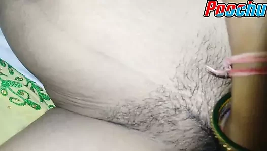 Sevimli Hintli kız seks yapıyor