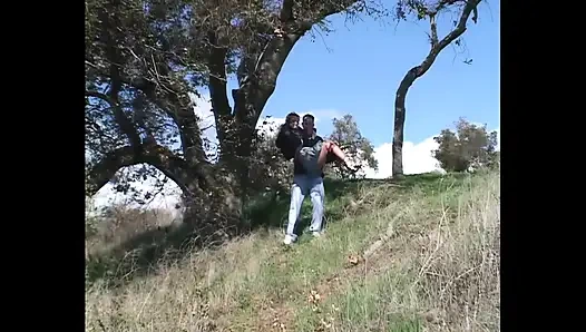 Memeler eğlence için dışarı çıkıyor