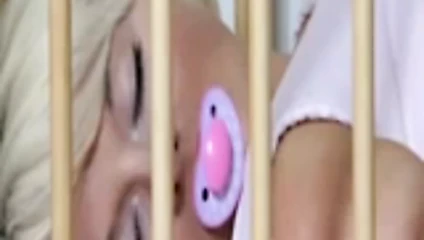 seksi bebek bezi kız fotoğrafları