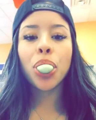 Cierra ramirez ciklet