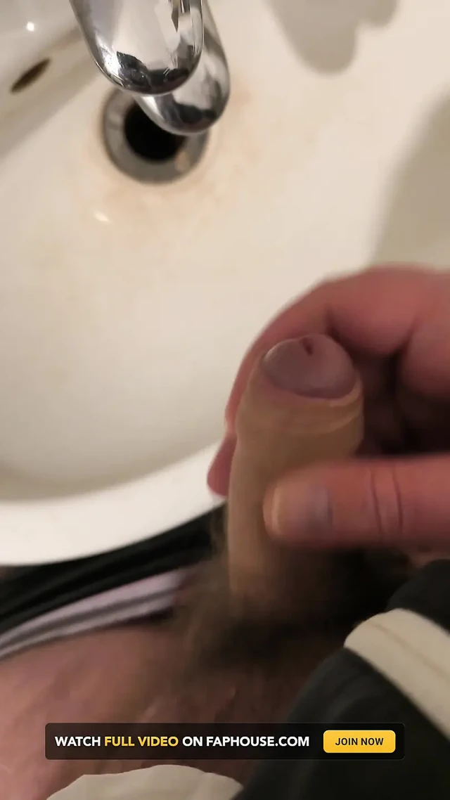 Depo odasında çirkin Wixx