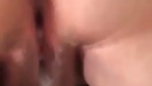 Kötü ejderha boşalma oyuncağı