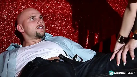 Alyssa lynn: striptizci