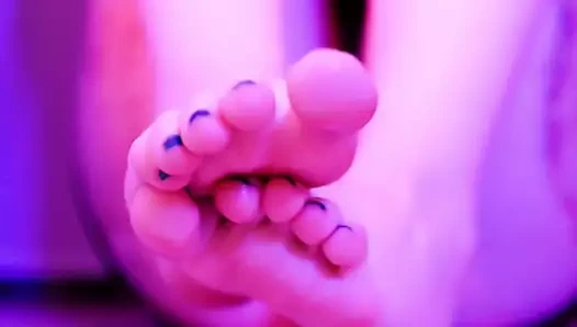 Asmr ayak hakimiyeti