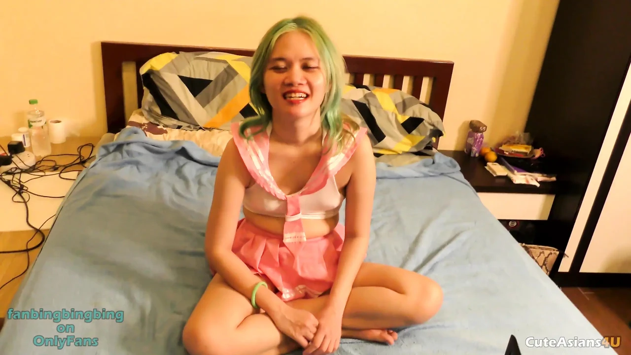 Asian college girl fucks repairman
