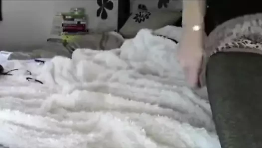 Benim osuruk kölem ol. osuruk aromalı külotumu kokla