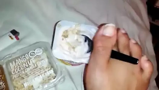 Ayaklarla esnek besleme