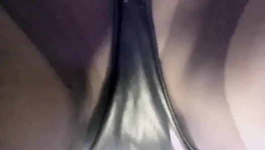 Sen benim altımsın, kelimenin tam anlamıyla