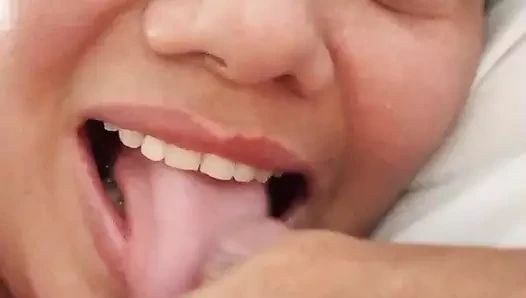 Gırtlağına kadar sakso güzel