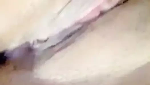 Evlenmemiş kovboy kız mükemmel figürü benim tarzımdan zevk alıyor.