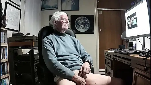 Özel Web Kamerası Boşalma Gösterisi